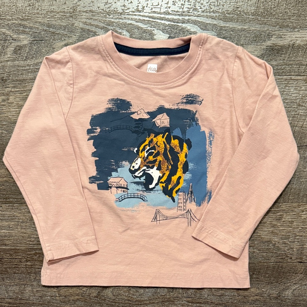 Tea Collection 100% Cotton Long Sleeve Graphic Tee in “Tiger & Town” Print
